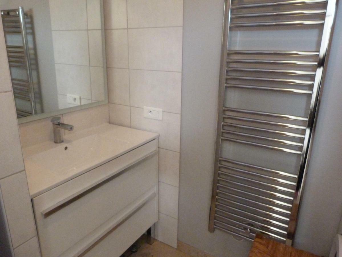Les Cigales Appartement Alleins Buitenkant foto